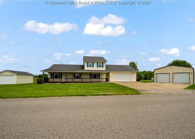 Property at 2137 Steele Ridge Rd, Red House, WV 25168, 3 beds, 2.5 baths