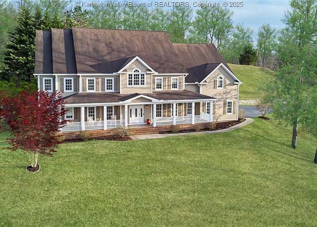 Property at 111 Graff Ln, Charleston, WV 25304, 5 beds, 4.5 baths