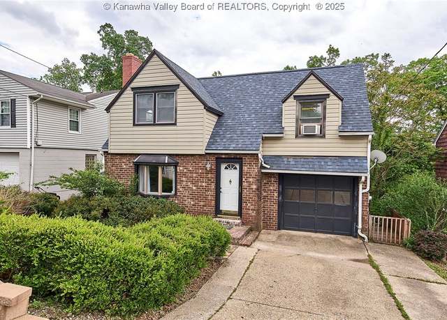 Property at 705 Churchill Dr, Charleston, WV 25314, 3 beds, 2 baths