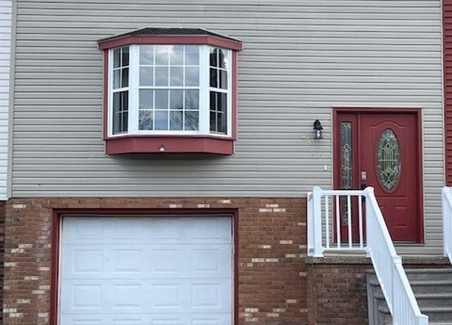 Property at 75 Geronimo Dr, Saint Albans, WV 25177, 3 beds, 2.5 baths