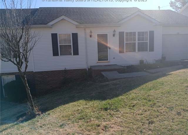 Property at 1816 Rosewood Rd, Charleston, WV 25314, 4 beds, 3 baths