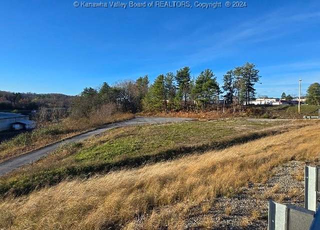 Property at 107 Stanaford Rd, Beckley, WV 25801