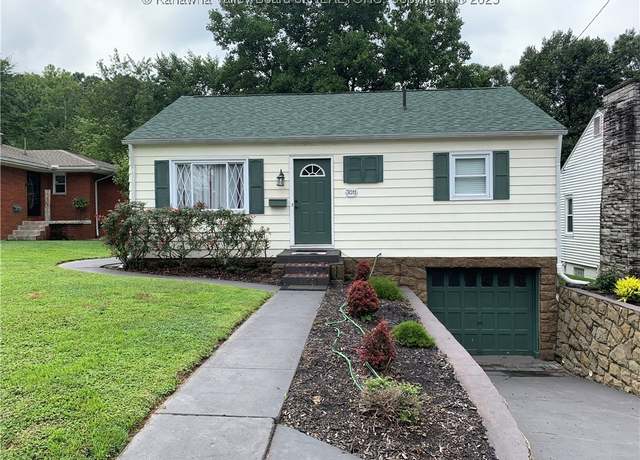 Property at 3011 Ridgeview Dr, South Charleston, WV 25303, 3 beds, 1 bath