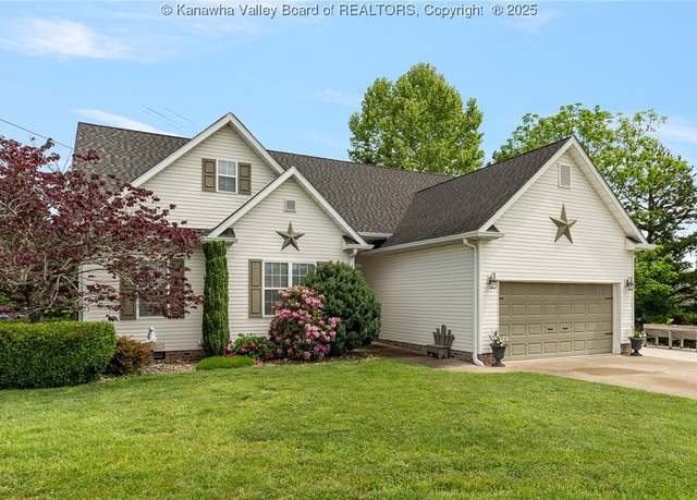 Property at 27 Cardinal Dr, Milton, WV 25541, 4 beds, 3 baths