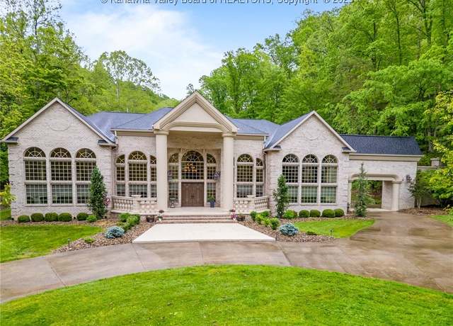 Property at 814 Cow Creek Rd, Hurricane, WV 25526, 4 beds, 3.5 baths