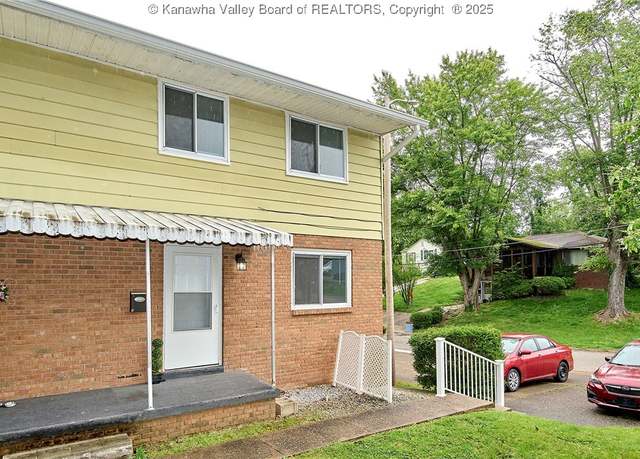 Property at 4707 A Marklana Ln, South Charleston, WV 25309, 2 beds, 1.5 baths