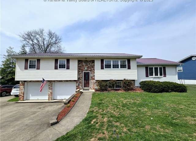 Property at 2018 Mount Vernon Rd, Hurricane, WV 25526, 3 beds, 2.5 baths