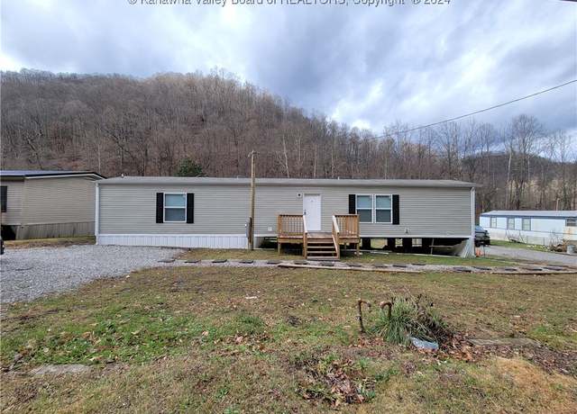 Property at 8492 Cabin Creek Rd, Cabin Creek, WV 25075, 3 beds, 2 baths