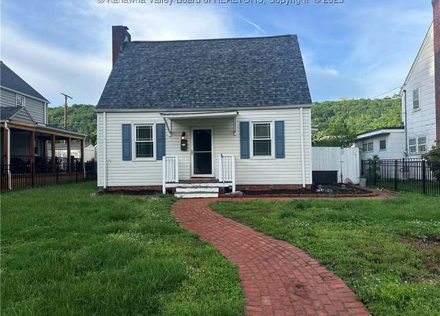 Property at 5106 Staunton Avenue Ave SE, Charleston, WV 25304, 3 beds, 1.5 baths