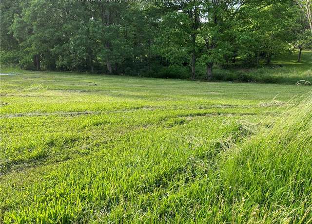 Property at 535 Maplewood Heights Dr, Ripley, WV 25271