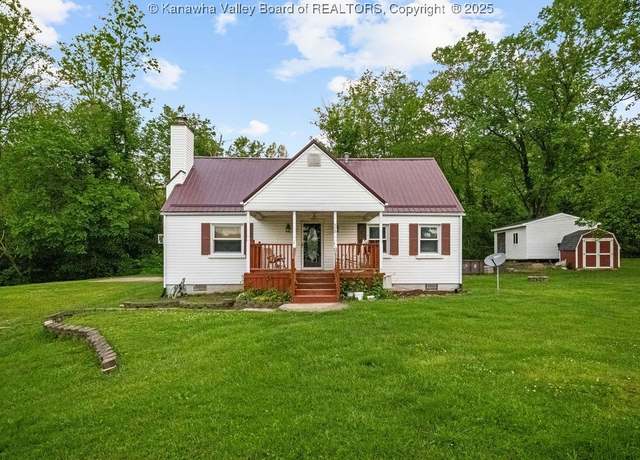 Property at 550 Mcclung Rd, Hurricane, WV 25526, 4 beds, 2 baths