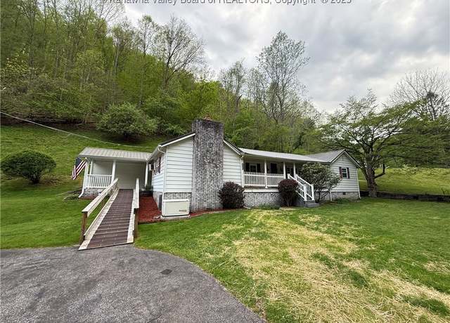 Property at 631 Doddson Fork Rd, Spurlockville, WV 25565, 3 beds, 1 bath