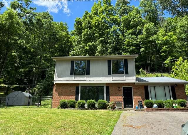 Property at 279 Regency Hts, Chapmanville, WV 25508, 3 beds, 2.5 baths