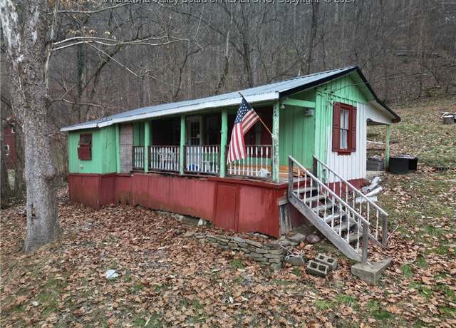 Property at 4841 Elk River Rd, Procious, WV 25164, 2 beds, 1 bath