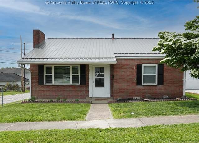 Property at 119 Catherine Dr, Hurricane, WV 25526, 2 beds, 1 bath