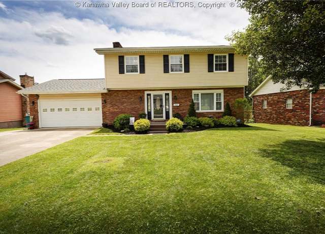 Property at 2603 Hayslette Ave, Hurricane, WV 25526, 4 beds, 2.5 baths