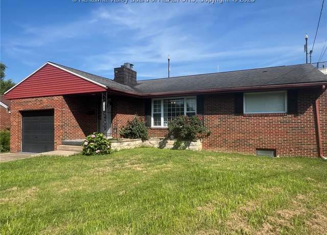 Property at 1430 Sattes Cir, Nitro, WV 25143, 4 beds, 1 bath