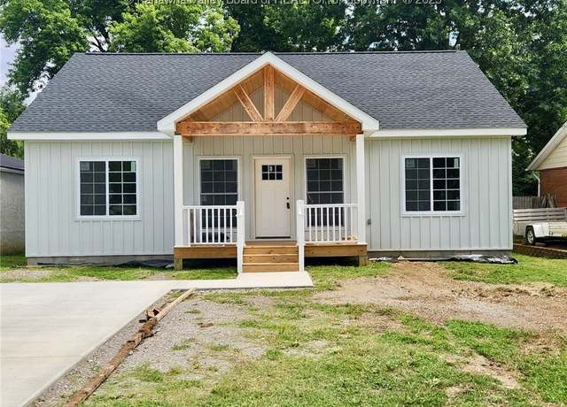 Property at 5210 Virginia Ave SE, Charleston, WV 25304, 3 beds, 2 baths