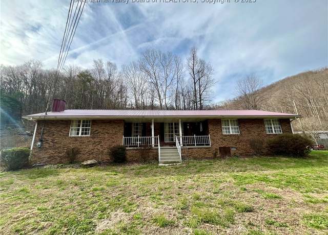 Property at 9189 Daniel Boone Pkwy, Foster, WV 25081, 3 beds, 1.5 baths