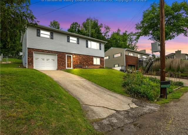 Property at 2533 Larwood Dr, Charleston, WV 25302, 3 beds, 2 baths