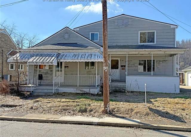 Property at 2207 W Virginia Ave, Dunbar, WV 25064