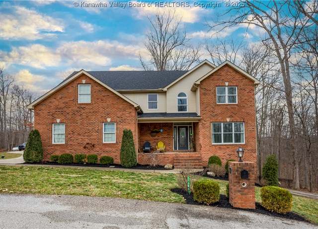 Property at 418 Woodberry Way, Winfield, WV 25213, 5 beds, 4 baths