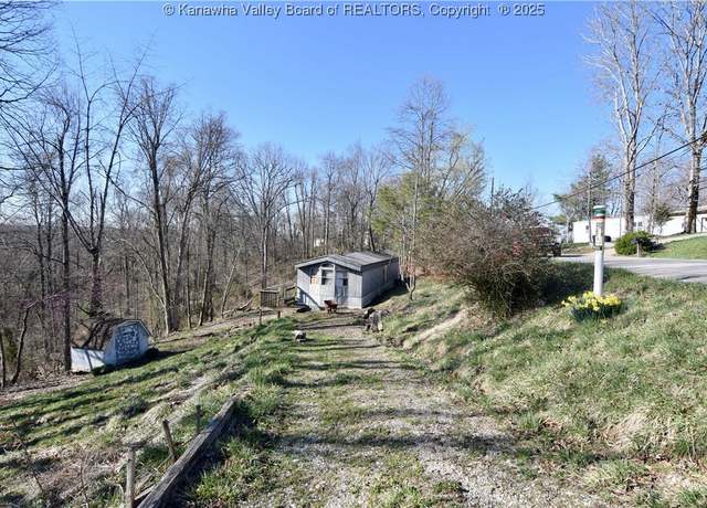 Property at 254 Midway Acres Dr, Ripley, WV 25271, 2 beds, 1 bath