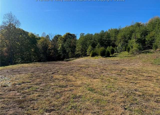 Property at 205 Ridgeview Dr, Ripley, WV 25271