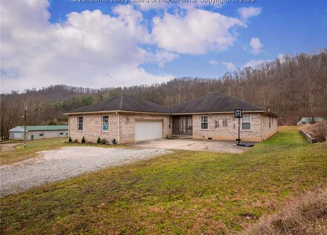 Property at 634 Hitch N Go Ln, Elkview, WV 25071, 3 beds, 2 baths