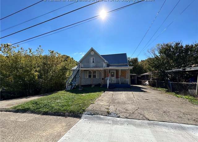 Property at 3962 39th St E, Nitro, WV 25143, 3 beds, 2 baths