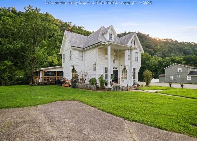Property at 630 Park Ave, Danville, WV 25053, 4 beds, 2.5 baths