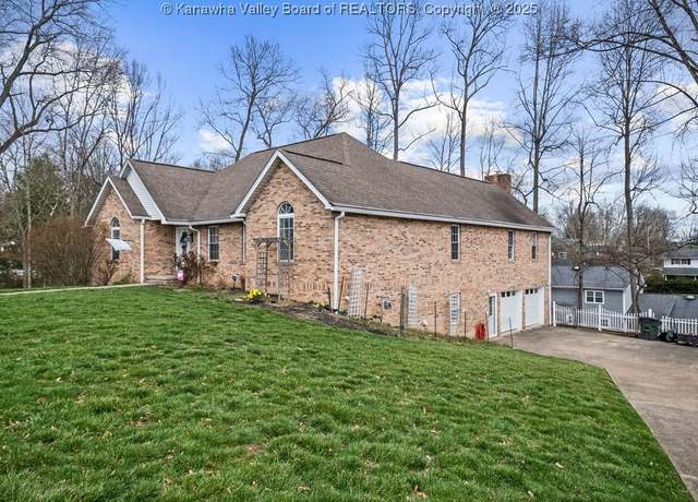 Property at 5 Hitchcock Cir, Elkview, WV 25071, 5 beds, 3.5 baths