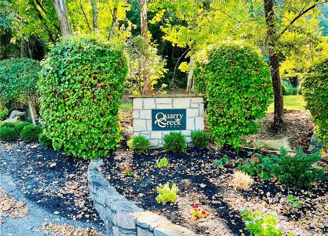 Property at 22 Quarry Ridge Rd, Charleston, WV 25304