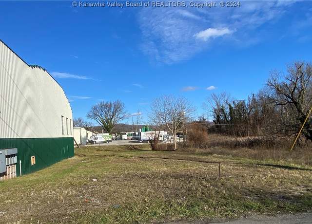 Property at 6314 Maccorkle Ave SW, Saint Albans, WV 25177