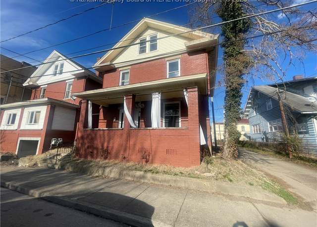 Property at 1406 Lee St E, Charleston, WV 25301, 4 beds, 1 bath