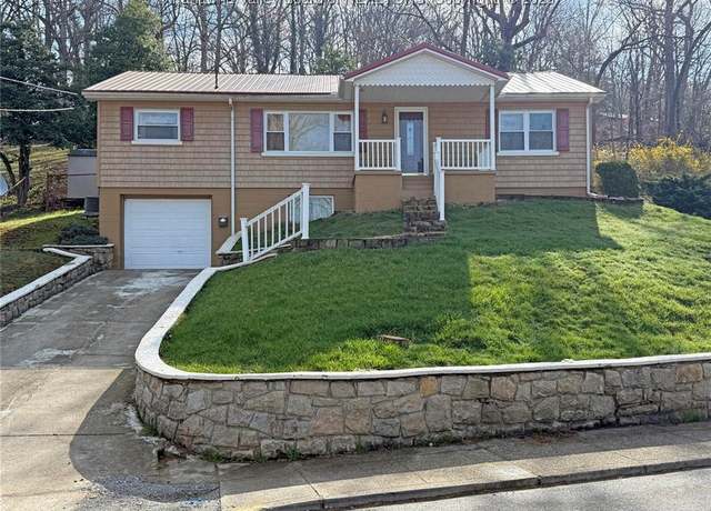 Property at 840 Glendale Ave, South Charleston, WV 24303, 2 beds, 1.5 baths