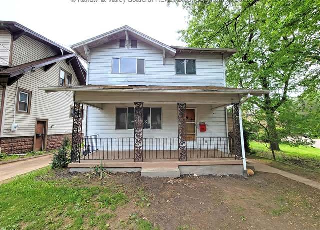 Property at 828 Somerset Dr, Charleston, WV 25302, 2 beds, 2 baths