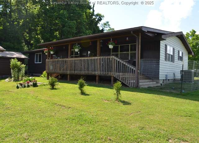Property at 699 Weekly Run Rd, Ravenswood, WV 26164, 3 beds, 1 bath