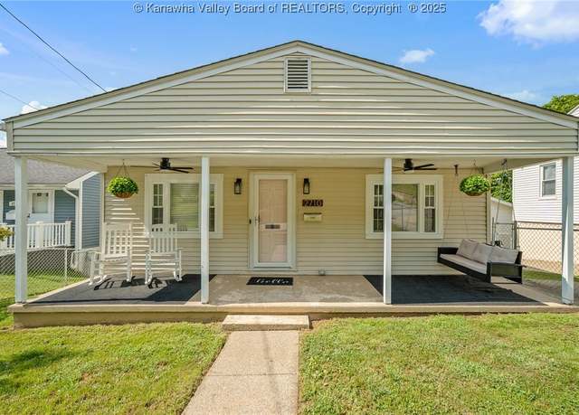 Property at 2710 Daniels Ave, South Charleston, WV 25303, 3 beds, 2 baths