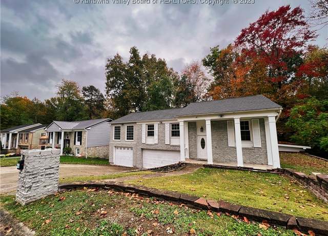 Property at 5430 Karen Cir, Cross Lanes, WV 25313, 5 beds, 3.5 baths