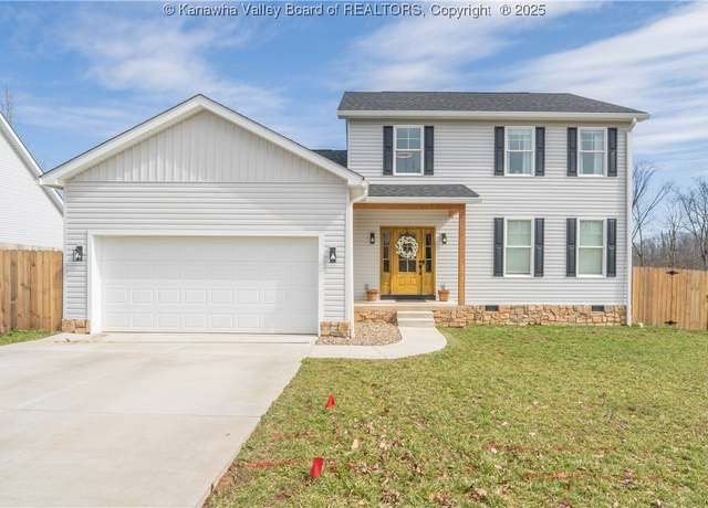 Property at 457 Aviators Pt, Eleanor, WV 25070, 4 beds, 2.5 baths