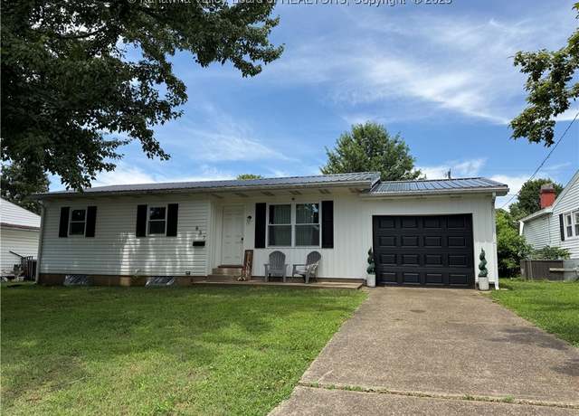 Property at 637 Douglas Ave, Ravenswood, WV 26164, 3 beds, 2 baths