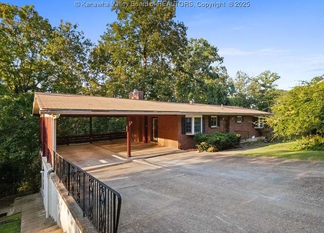 Property at 1201 Shady Way, South Charleston, WV 25309, 4 beds, 2 baths