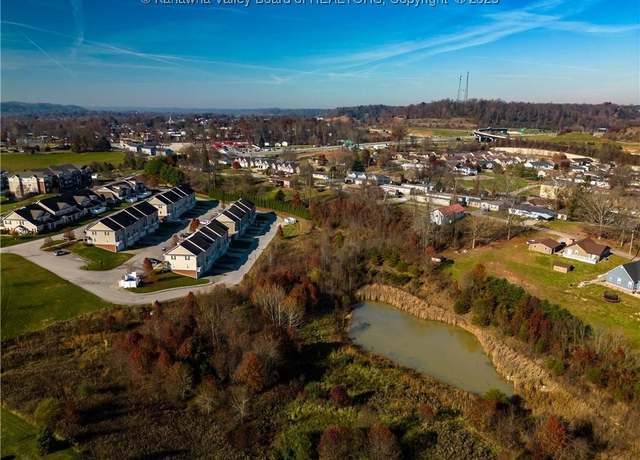 Property at 147-165 Weybridge Dr, Scott Depot, WV 25560