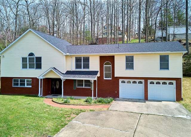 Property at 501 Mountview Dr, Elkview, WV 25071, 4 beds, 3.5 baths