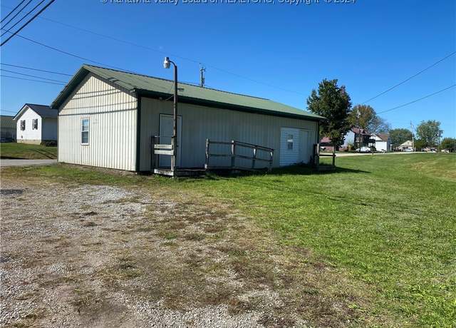 Property at 1290 Evansview Rd, Evans, WV 25241, 1 bed, 1 bath
