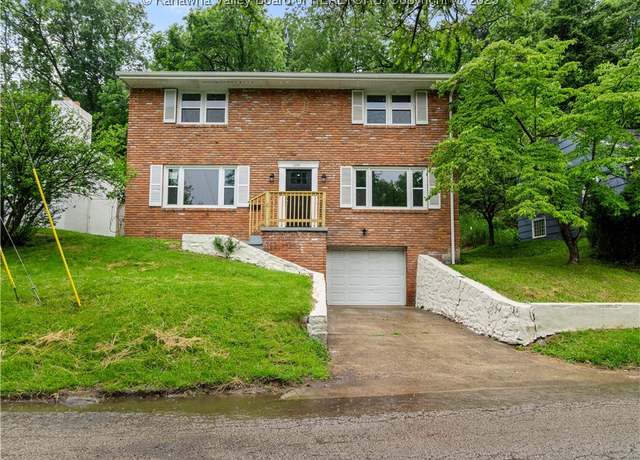 Property at 1255 Park Ave, Charleston, WV 25302, 4 beds, 2 baths