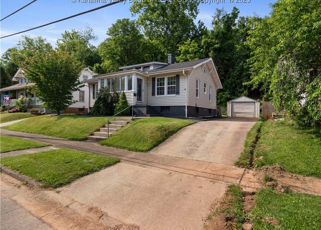 Property at 2116 21st St, Nitro, WV 25143, 3 beds, 1.5 baths