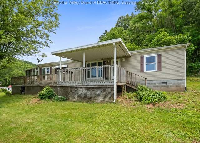 Property at 78 Pine Cone Dr, Poca, WV 25159, 3 beds, 2 baths