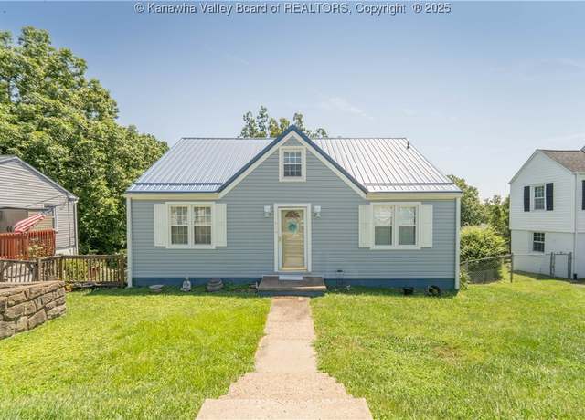 Property at 619 Churchill Dr, Charleston, WV 25314, 3 beds, 3 baths